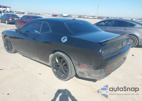 2021 Dodge Challenger R/T z USA, uszkodzony, nr VIN 2C3CDZBT7MH551643